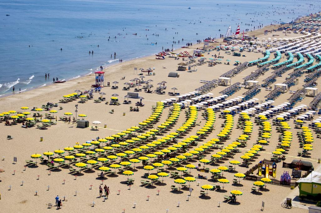 Residence Siesta Rimini Eksteriør bilde